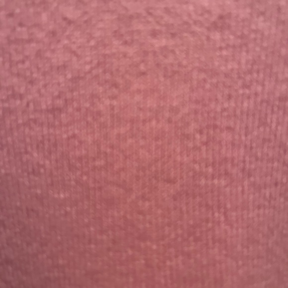 100% Pink Crew Cashmere Sweater - Picture 2 of 7